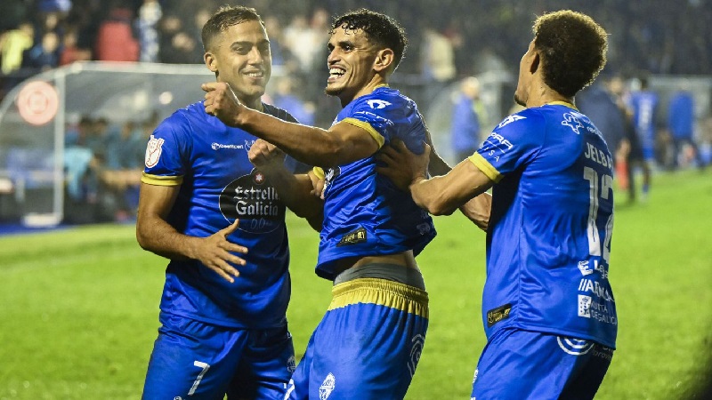 Real Oviedo đang chiến đấu bằng tất cả niềm tin để ở lại La Liga