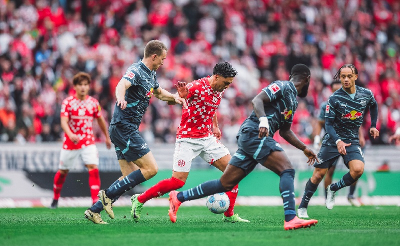 Monchengladbach vs Mainz đối đầu