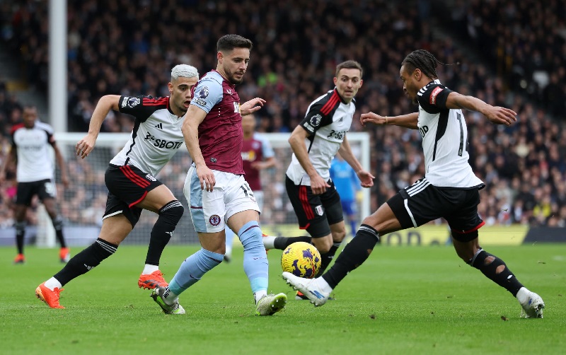 Trận đấu Fulham vs Aston Villa thu hút người hâm mộ quan tâm